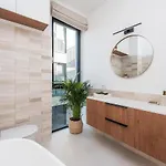 #stayhere - Elegant & Light 1bdr Old Town Apartamento