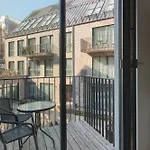 #stayhere - Elegant & Light 1bdr Old Town Apartamento