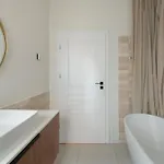 Apartamento #stayhere - Elegant & Light 1bdr Old Town *