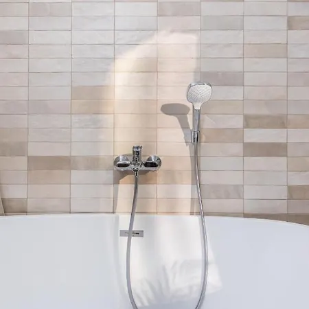 #stayhere - Elegant & Light 1bdr Old Town *