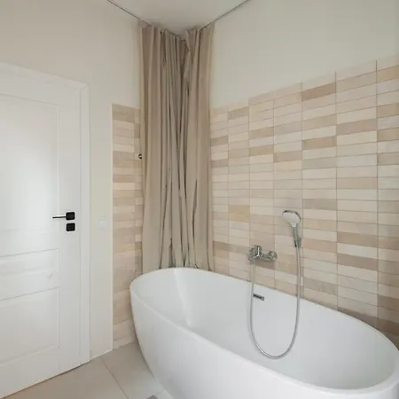 #stayhere - Elegant & Light 1bdr Old Town * ヴィリニュス