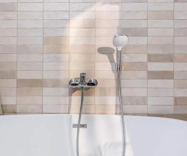 #stayhere - Elegant & Light 1bdr Old Town *