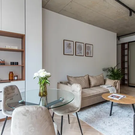 #stayhere - Elegant & Light 1bdr Old Town 维尔纽斯