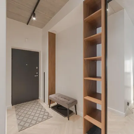 #stayhere - Elegant & Light 1bdr Old Town Apartman